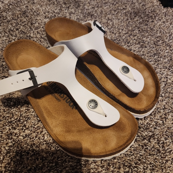 Birkenstock White Sandals - Picture 2 of 4